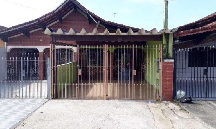 Casa com 3 Quartos à Venda, 200 m² por R$ 450.000 COD.