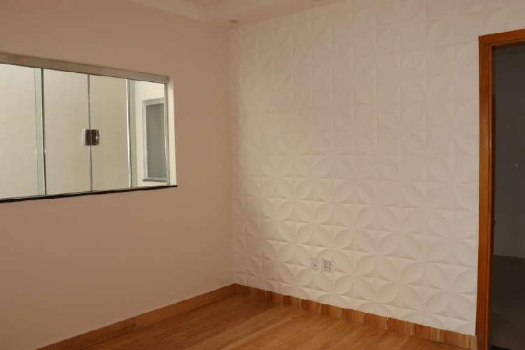 Casa com 3 Quartos à Venda, 83 m² por R$ 220.000 COD.