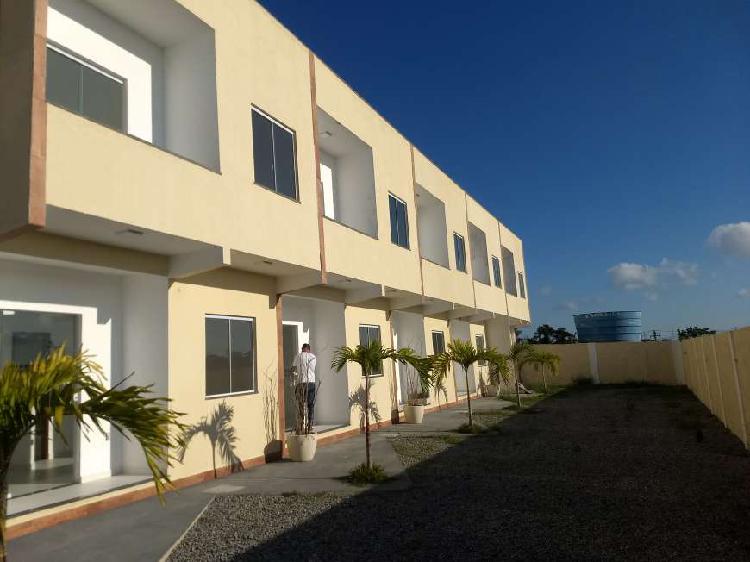 Casa de Condomínio com 2 Quartos à Venda, 65 m² por R$