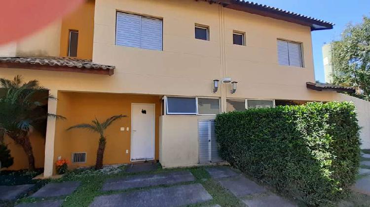 Casa de Condomínio com 3 Quartos à Venda, 100 m² por R$