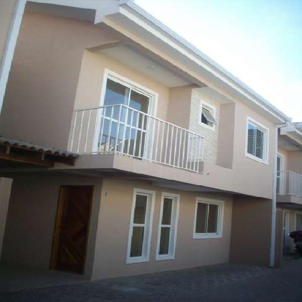 Casa de Condomínio com 3 Quartos para Alugar, 120 m² por