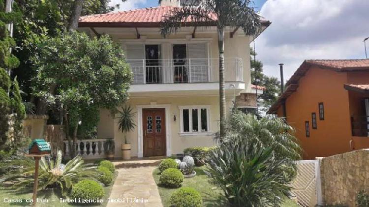 Casa de Condomínio com 4 Quartos à Venda, 280 m² por R$