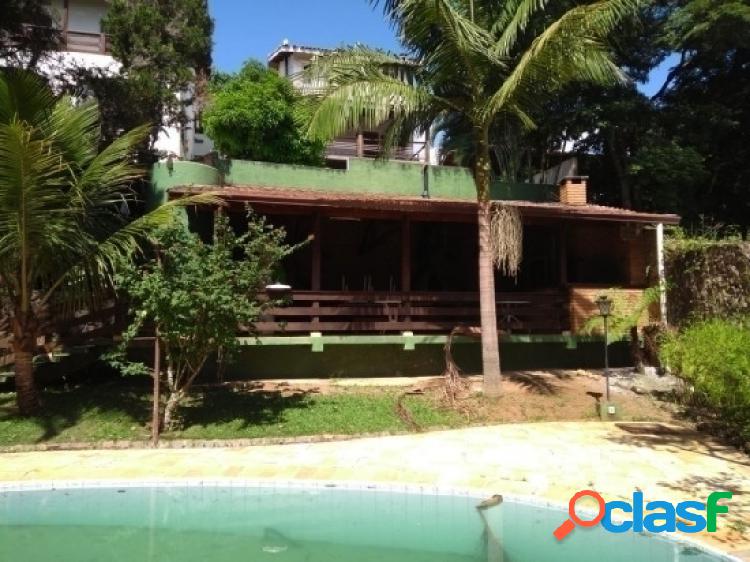 Casa em Atibaia 1.646m² SP LEILÃO