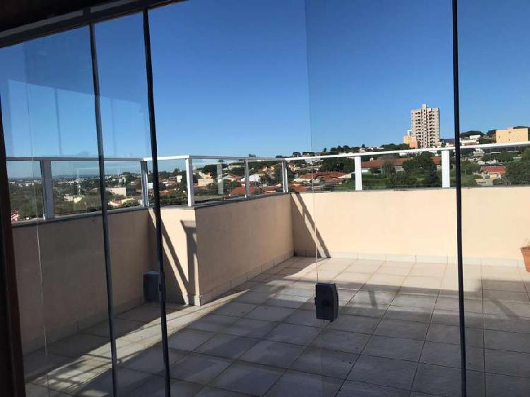 Cobertura com 3 Quartos à Venda, 150 m² por R$ 550.000