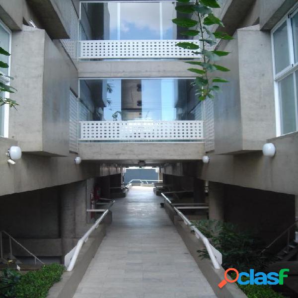 Excelente Apartamento de 2 dormitórios à Venda na Casa