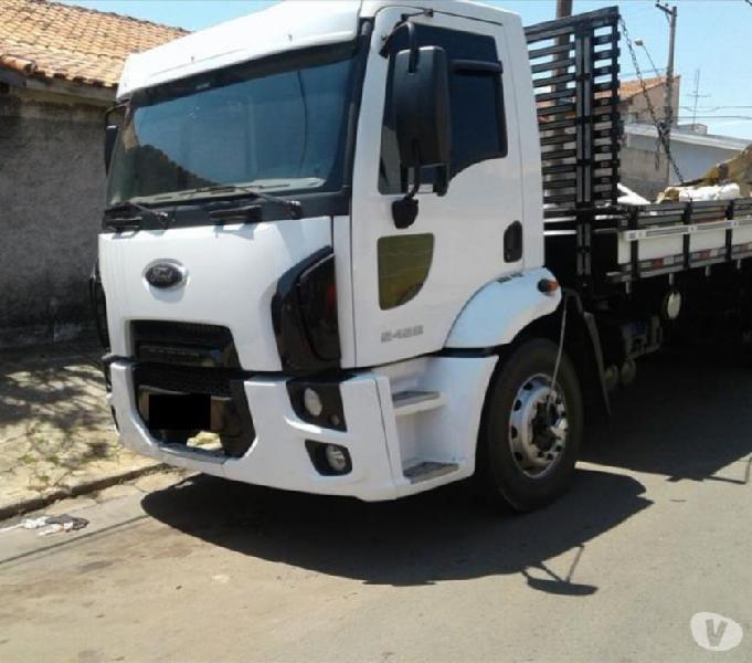 Ford Cargo 2428