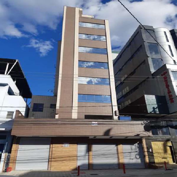 Loja Comercial para Alugar, 200 m² por R$ 6.500/Mês COD.