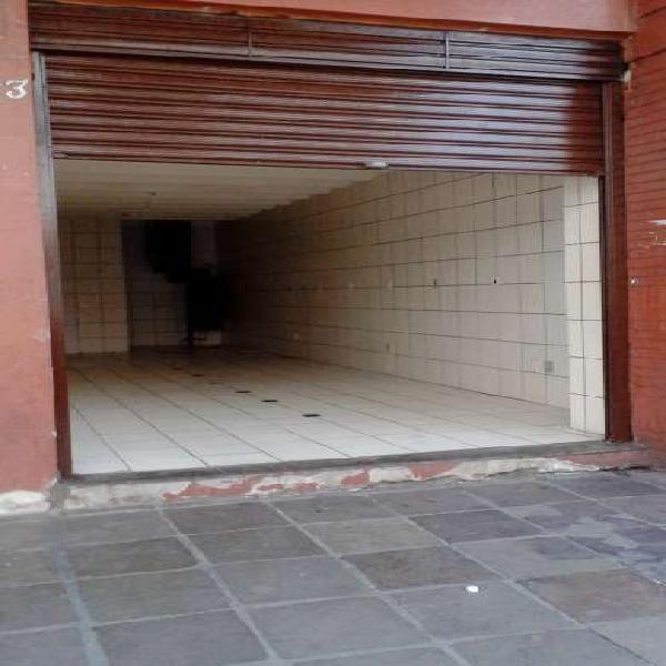 Loja Comercial para Alugar, 43 m² por R$ 2.300/Mês COD.