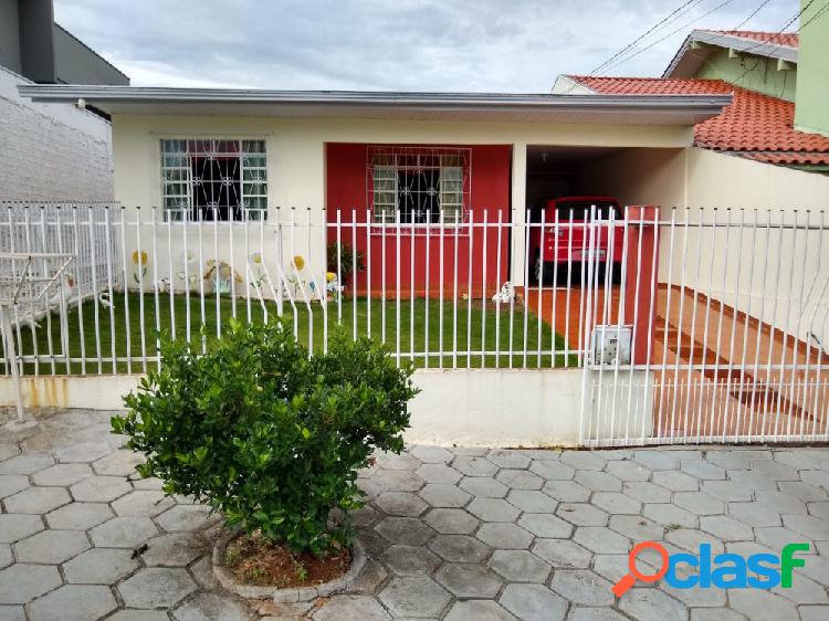 Lote com 2 casas-Seminário - Casa a Venda no bairro Vila