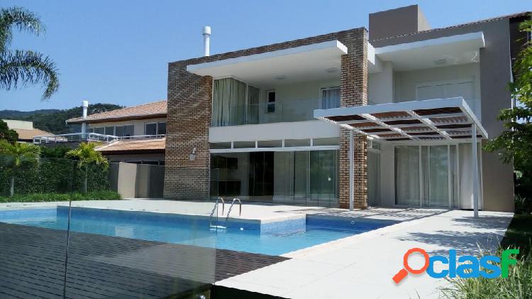 Mansão de luxo no Costão Golf - Casa Alto Padrão a Venda