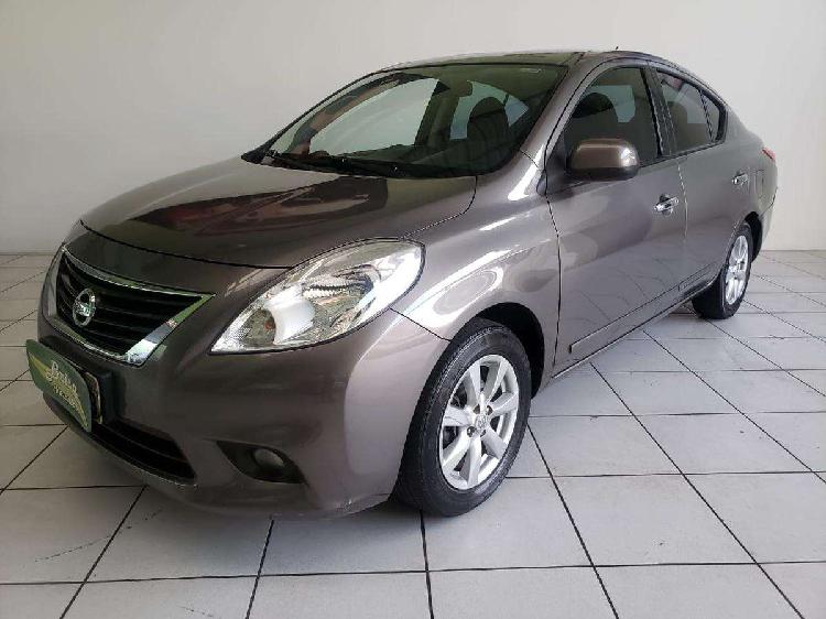 Nissan Versa Sl 1.6 16v Flex Fuel 4p Mec.
