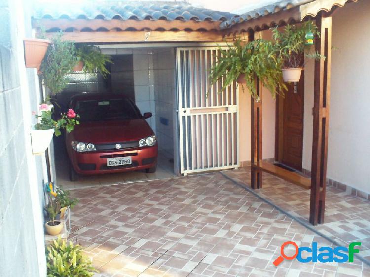 SOBRADO 2 DORMITÓRIOS EM CONDOMÍNIO FECHADO - Casa em