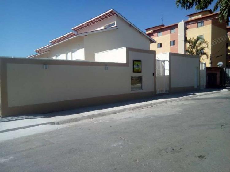 Sobrado com 2 Quartos à Venda, 64 m² por R$ 195.000 COD.