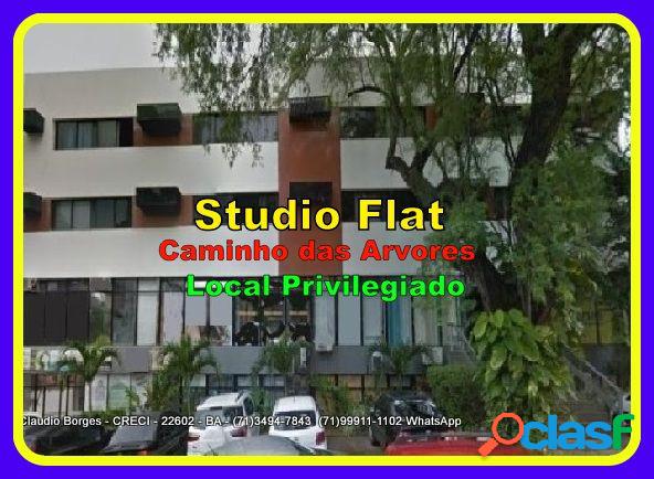 Studio a Venda no bairro Caminho das Árvores - Salvador, BA