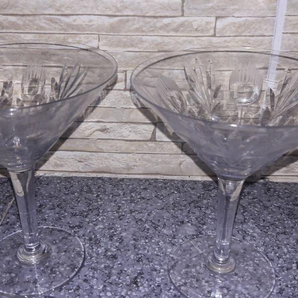 Taças de cristal para drinks
