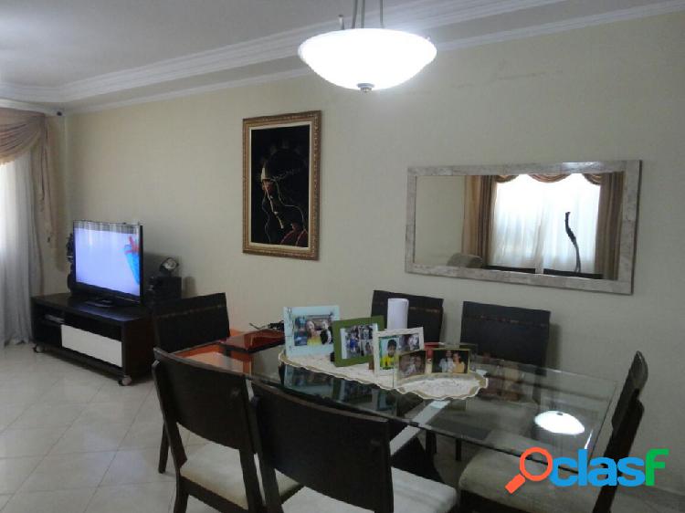 VENDO SOBRADO 125m² NA VILA AUGUSTA - Sobrado a Venda no