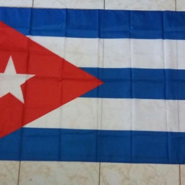bandeira de cuba enorme comunista socialista