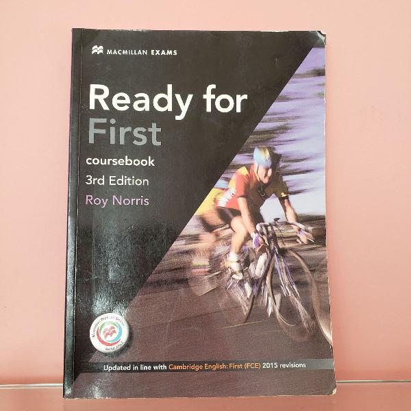 livro ready for first Roy Norris