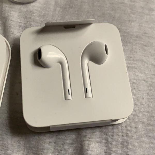 novo earpods com fio