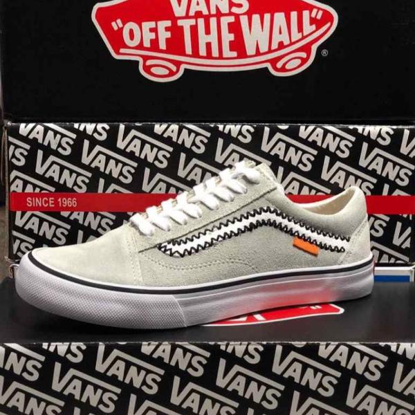 vans off w