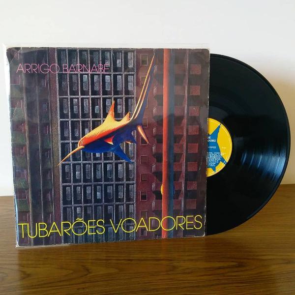 vinil lp arrigo barnabé - tubarões voadores, com hq