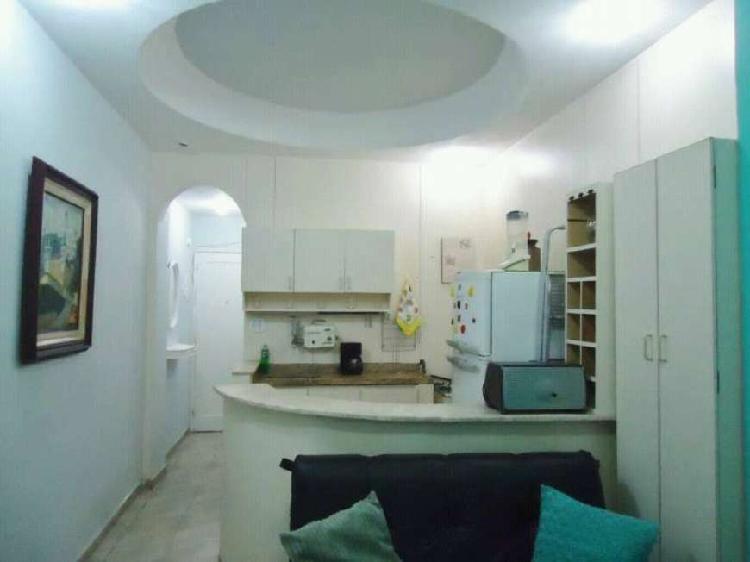 Apartamento com 1 Quarto para Alugar, 26 m² por R$