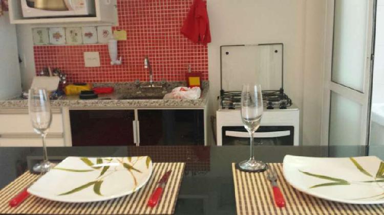 Apartamento com 2 Quartos à Venda, 56 m² por R$ 850.000