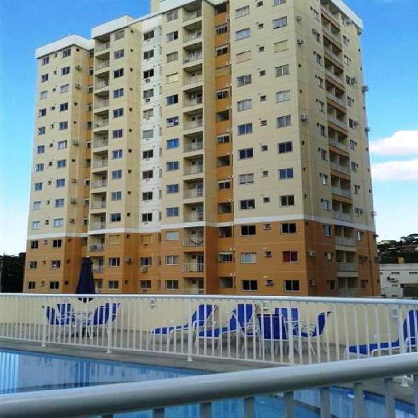 Apartamento com 3 Quartos para Alugar, 68 m² por R$