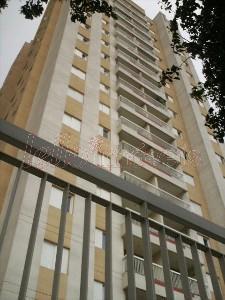 Apartamento com 3 Quartos para Alugar, 86 m² por R$