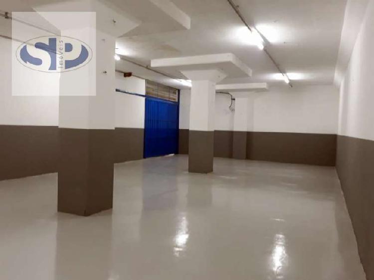 Galpão/Depósito/Armazém para Alugar, 219 m² por R$