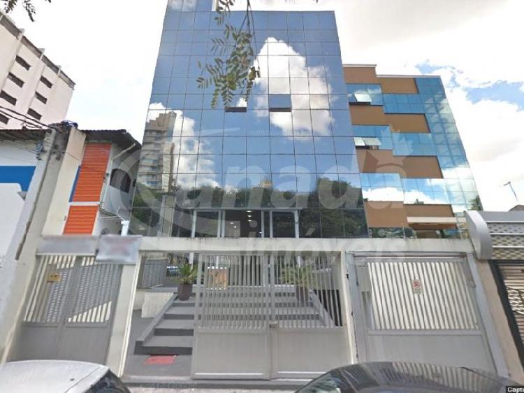 Prédio Residencial para Alugar, 960 m² por R$ 35.000/Mês