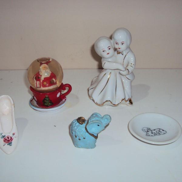 5 miniaturas de porcelana casal sapato pires papai noel