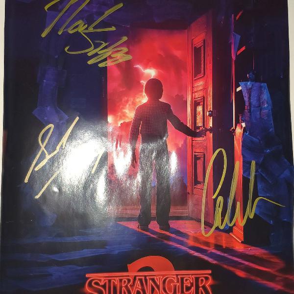 AUTOGRAFO STRANGER THINGS!