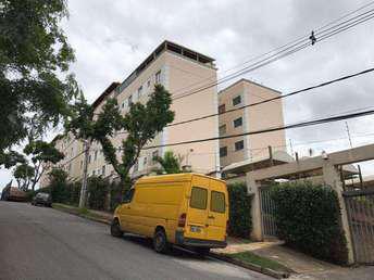Apartamento com 2 quartos à venda no bairro Cabral, 45m²