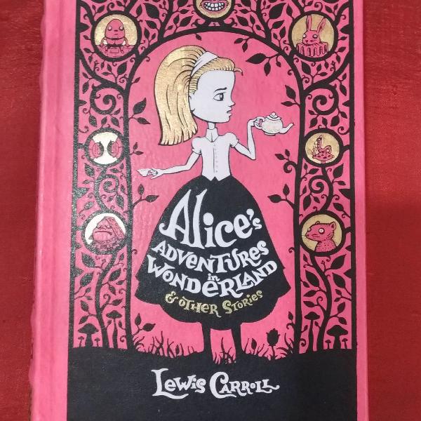 LIVRO ALICE IN WONDERLAND