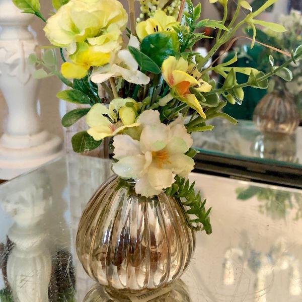 arranjo primavera amarelo