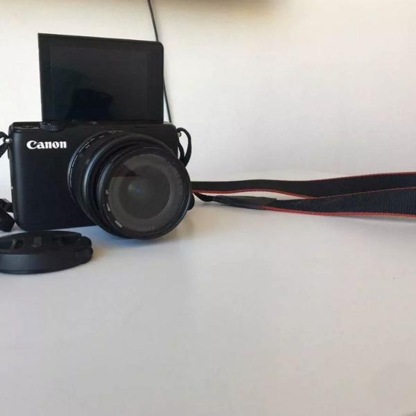 camera mirrorless canon eos m10