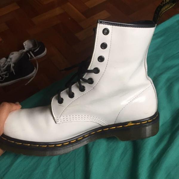 dr martens white