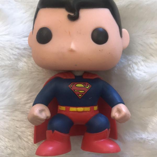 funko pop - super homem - a 258 - usado