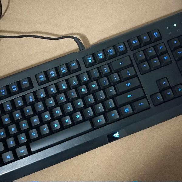 teclado gamer razer cynosa pro original