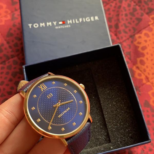 tommy hilfinger watches