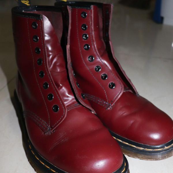 Dr Martens 1460 cherry red tam:40