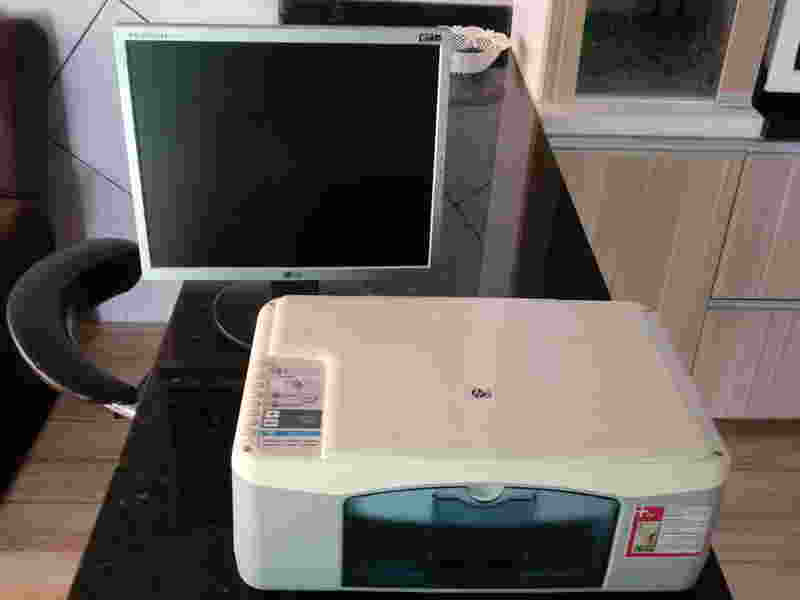 Impressora HP Multifuncional e Monitor LG17"