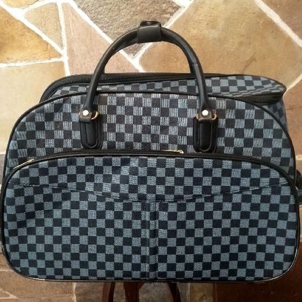 Mala de viagem Louis Vuitton inspired