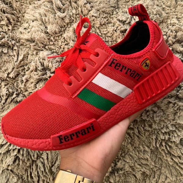 Tênis Adidas Ferrari