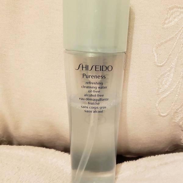 shiseido pureness refreshing cleansing water oil-free