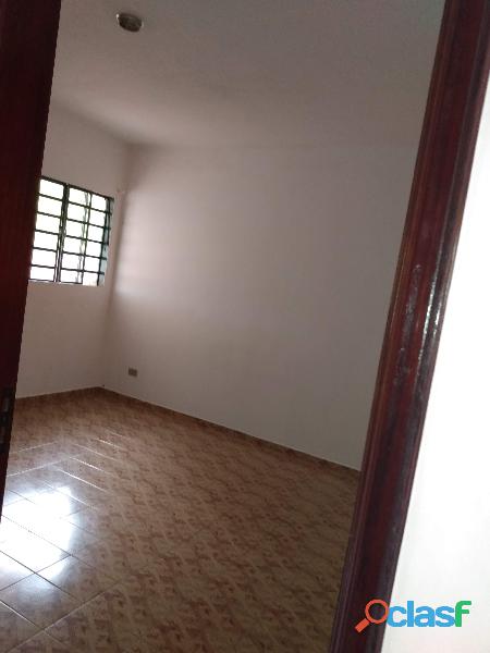 Alugo apartamentos em poços de Caldas