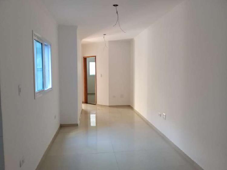 Apartamento com 2 Quartos à Venda, 56 m² por R$ 245.000