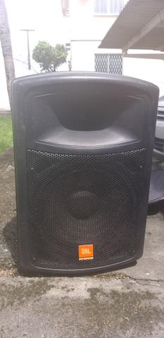 Caixa ativa jbl 15 pol