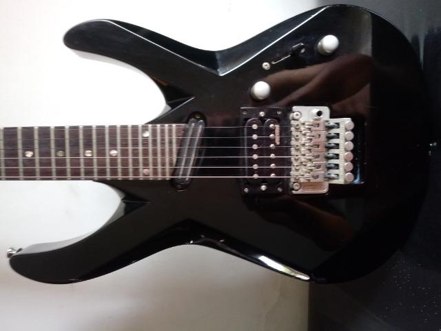 Guitarra Tagima Kiko Loureiro Signature (K2) em perfeito